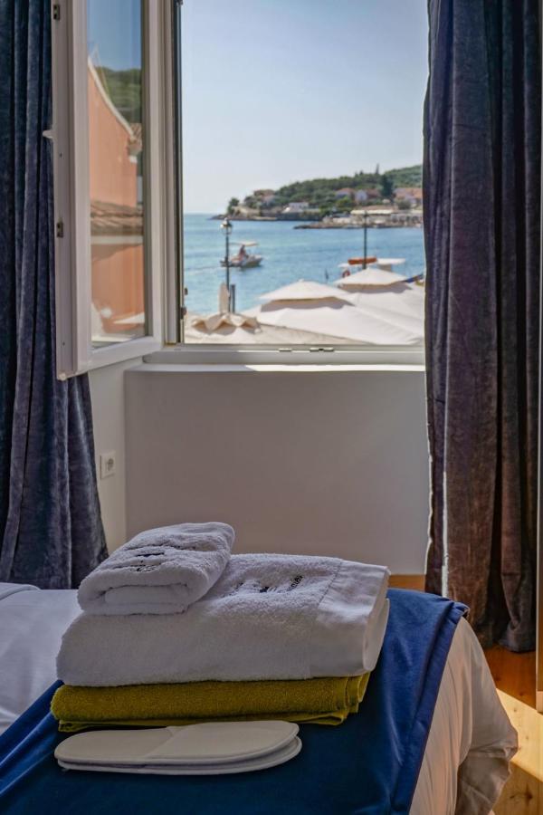 Apartment Paxos Fairytales House 1 *